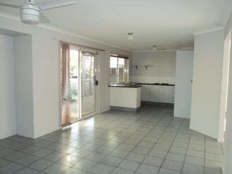 18 Rue Montaigne, Petrie QLD 4502