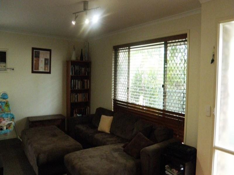 15 Brewster Court, Petrie QLD 4502