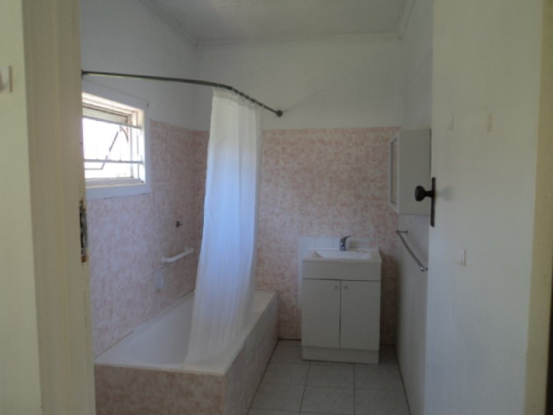 13 Davis Street, Redcliffe QLD 4020