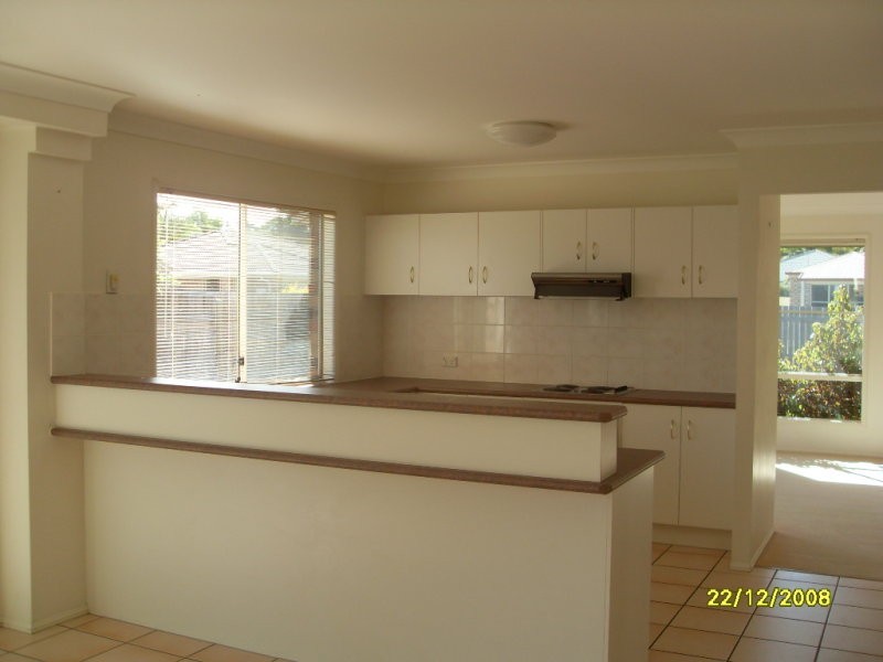 2 Grevillea Place, Bridgeman Downs QLD 4035