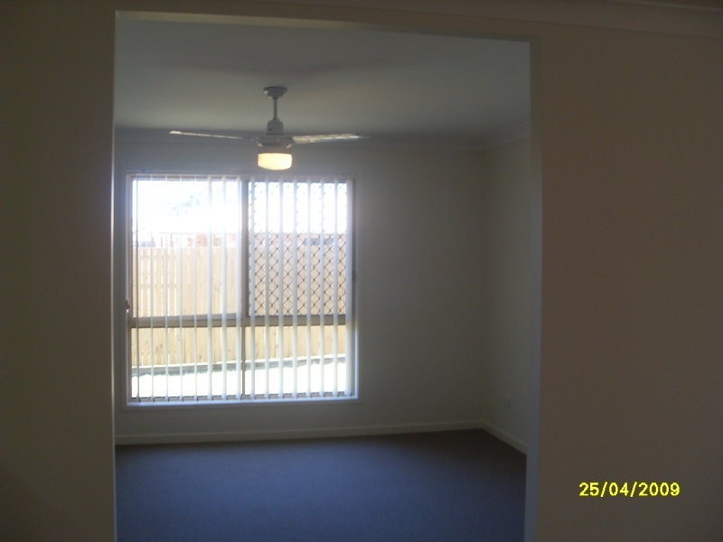 6 Tern Close, Eagleby QLD 4207