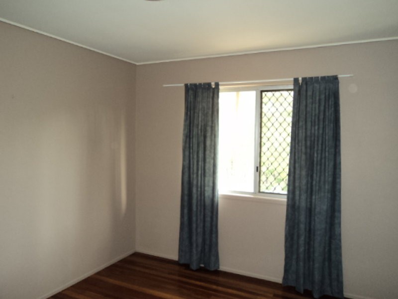 16 Reif Street, Flinders View QLD 4305