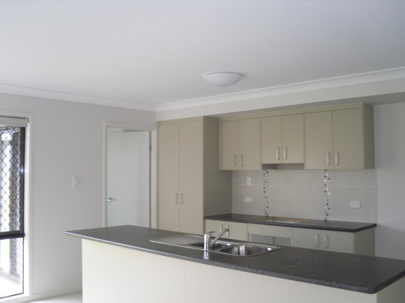 21 Stanbury Drive, Goodna QLD 4300
