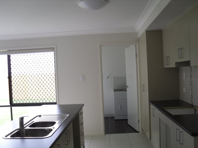 21 Stanbury Drive, Goodna QLD 4300
