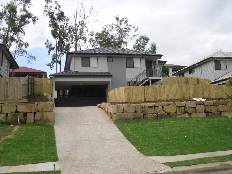 8 Figbird Close, Goodna QLD 4300
