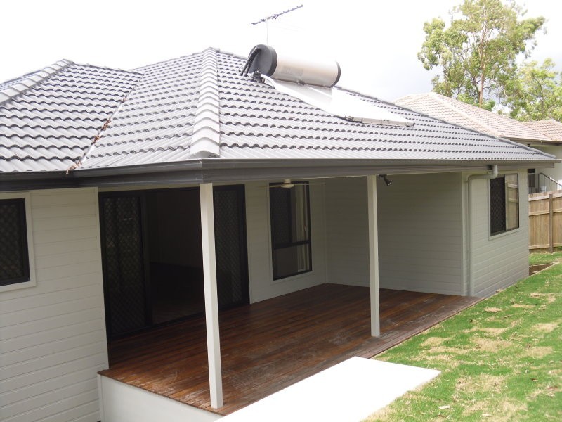 8 Figbird Close, Goodna QLD 4300