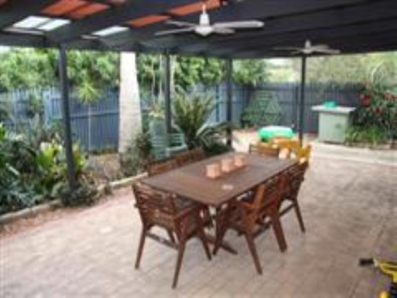 45 Deerdale Street, Stafford Heights QLD 4053