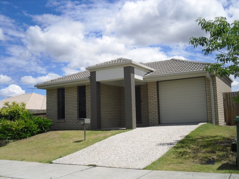 11 Scott Way, Redbank Plains QLD 4301