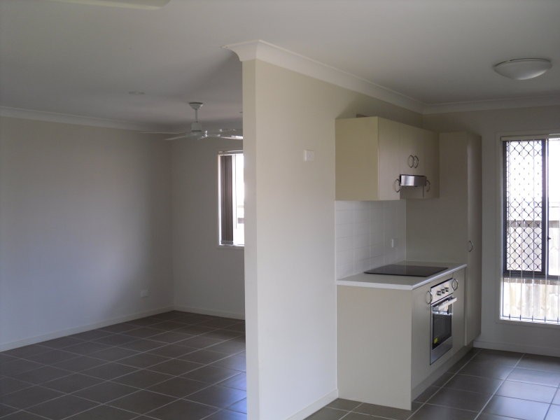 11 Scott Way, Redbank Plains QLD 4301