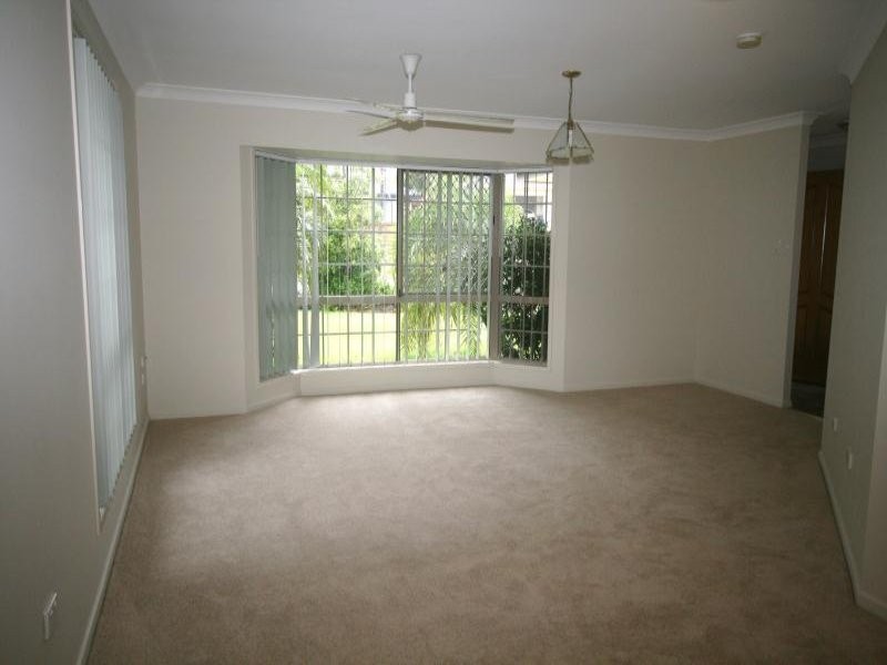 15 Fairview Place, Bridgeman Downs QLD 4035
