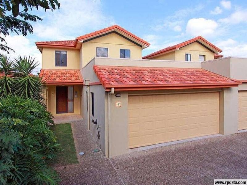 7 121 Albany Creek Road, Aspley QLD 4034