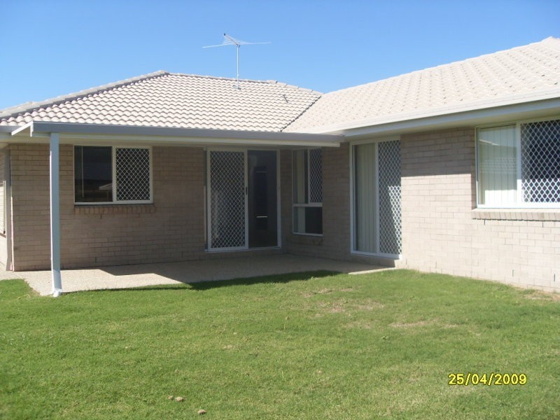 12 Twin Rivers Drive, Eagleby QLD 4207