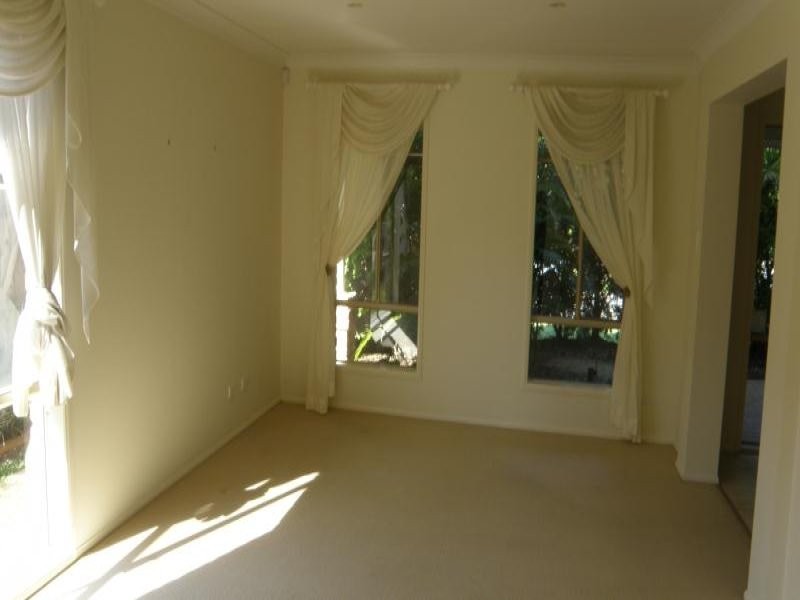 12 Paluma Court, North Lakes QLD 4509