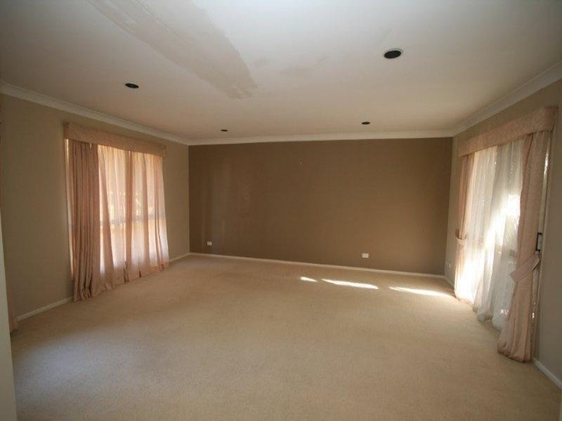 26 Balcara Avenue, Carseldine QLD 4034