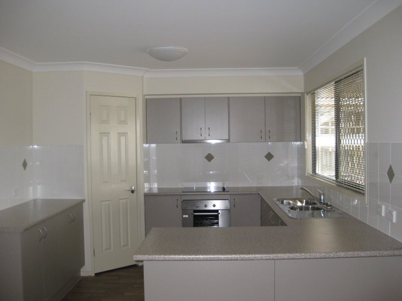 15 Harold Reinhardt Drive, Redbank Plains QLD 4301