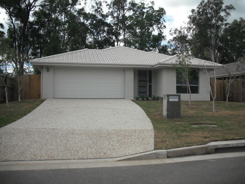 8 Maud Street, Bannockburn QLD 4207