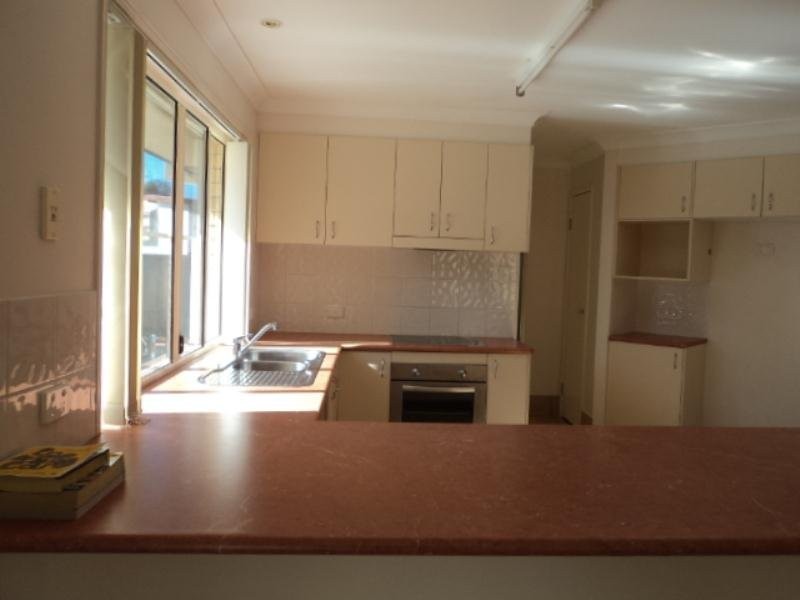 36 Glenn Street, Morayfield QLD 4506