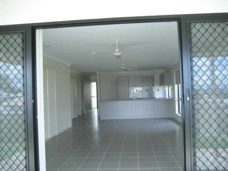 147 Alawoona Street, Redbank Plains QLD 4301