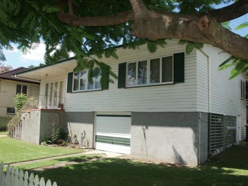 22 Blenheim Street, Chermside West QLD 4032