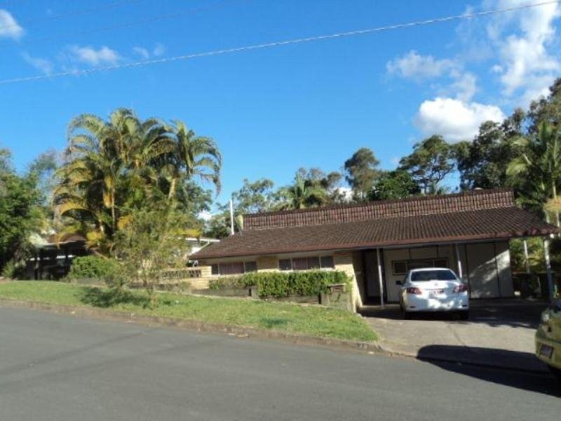 25 Fairway Outlook, Arana Hills QLD 4054