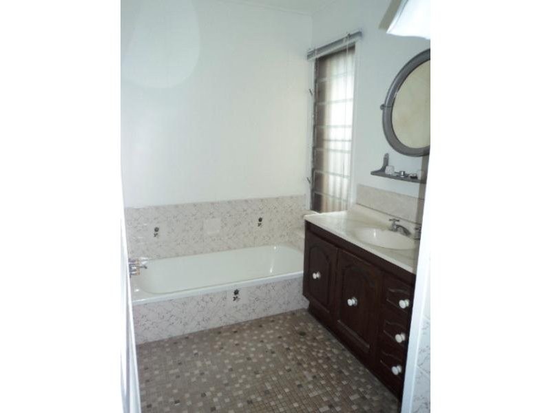 25 Fairway Outlook, Arana Hills QLD 4054