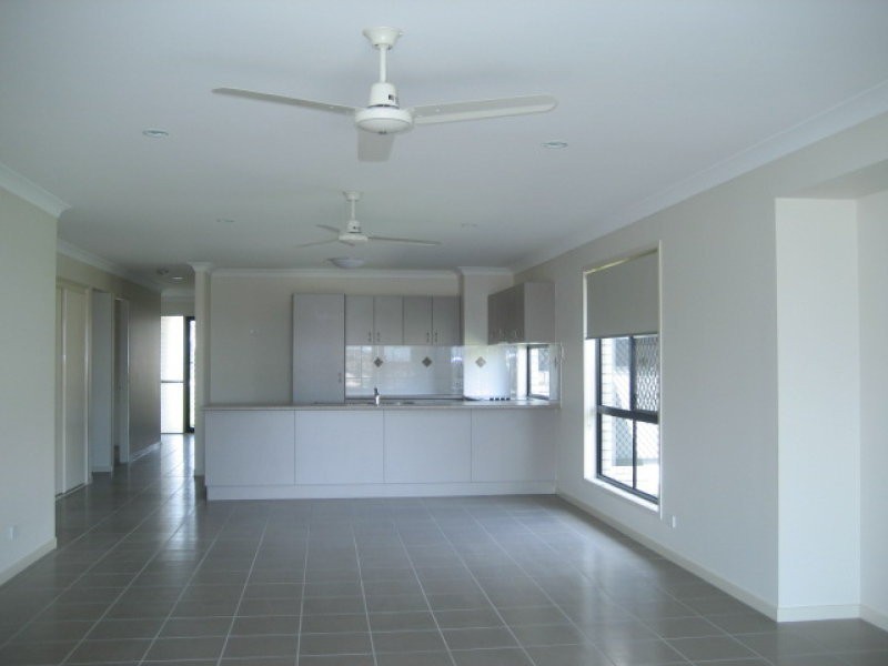 147 Alawoona Street, Redbank Plains QLD 4301