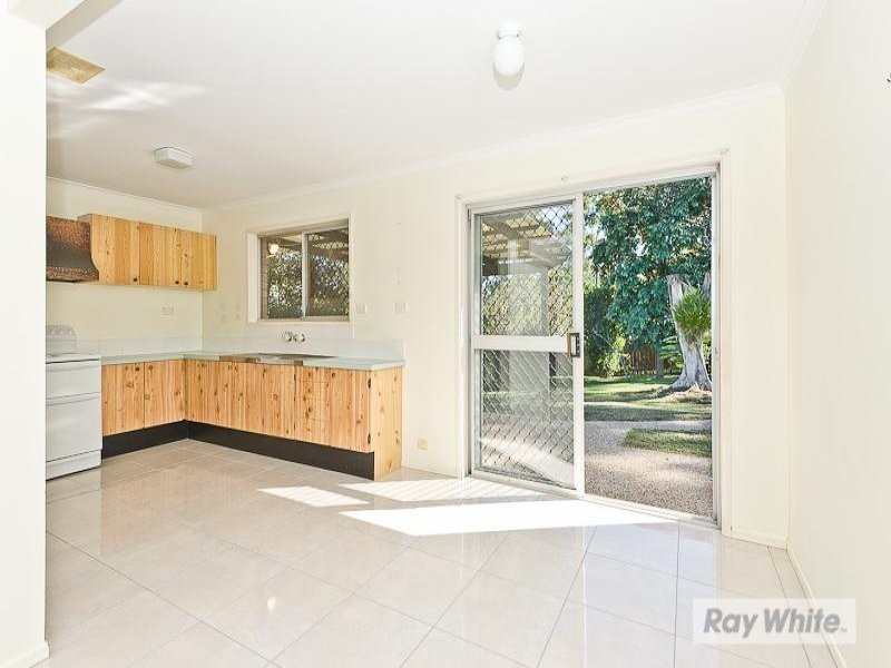 31 Frenchs Road, Petrie QLD 4502