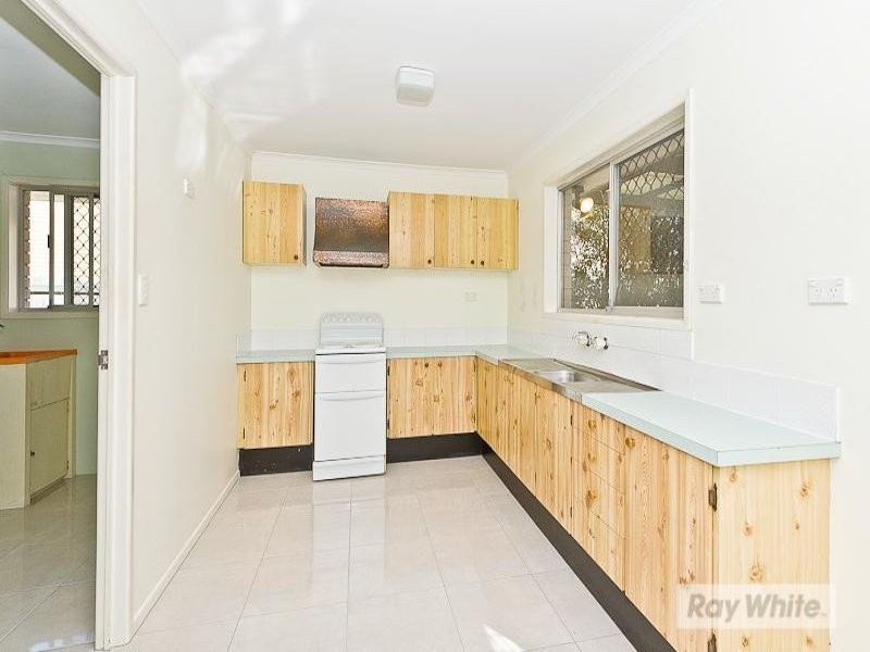 31 Frenchs Road, Petrie QLD 4502