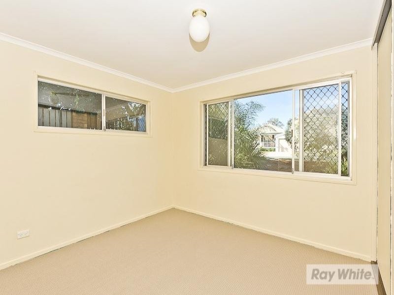 31 Frenchs Road, Petrie QLD 4502