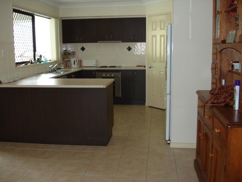 36 Emily Place, Sumner QLD 4074