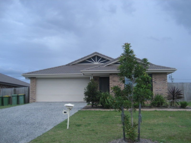 19 Kite Crescent, Eagleby QLD 4207