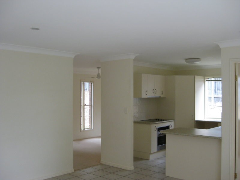 9 Wade Court, Shailer Park QLD 4128