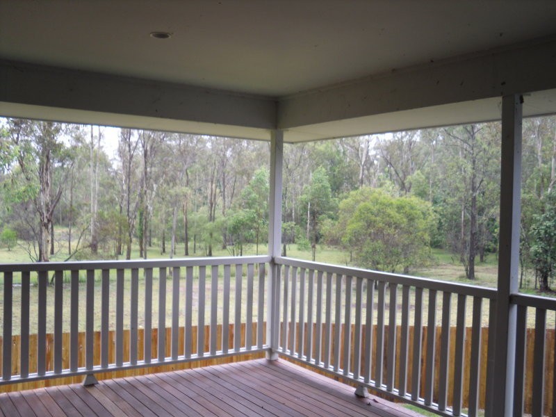 27 Salomon Court, Goodna QLD 4300