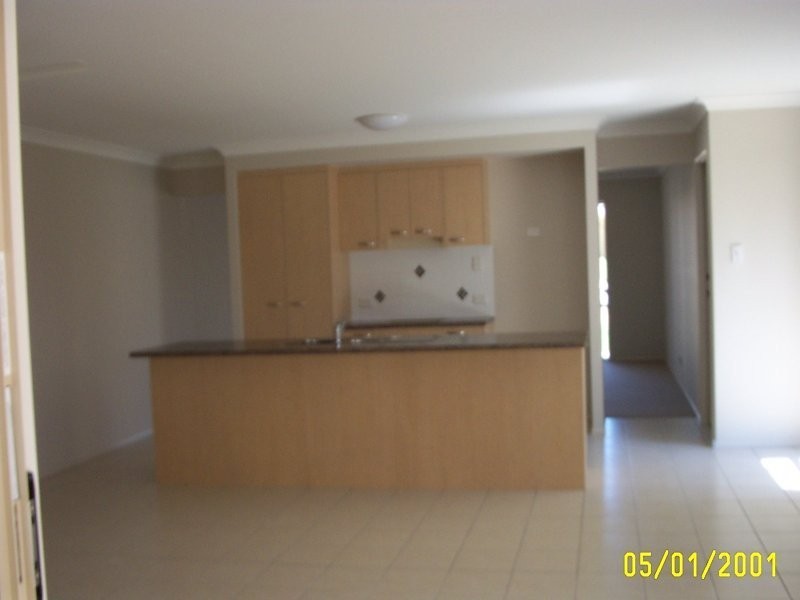 11 Willow Place, Heathwood QLD 4110