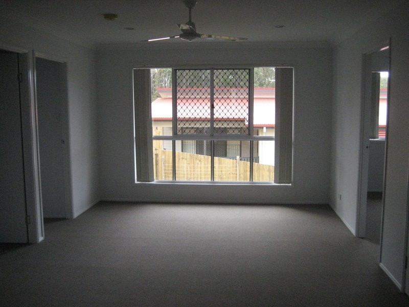 26 Andrew Walker Drive, Goodna QLD 4300