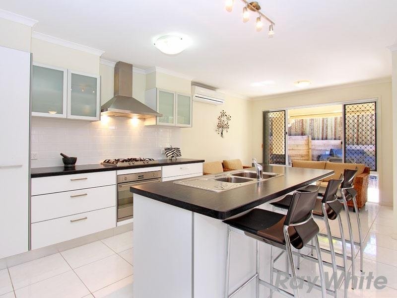 7 Nelson Court, Mcdowall QLD 4053