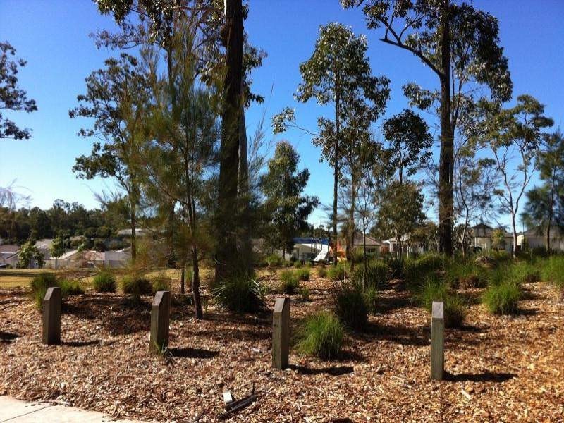 2 Erbin Lane, Augustine Heights QLD 4300