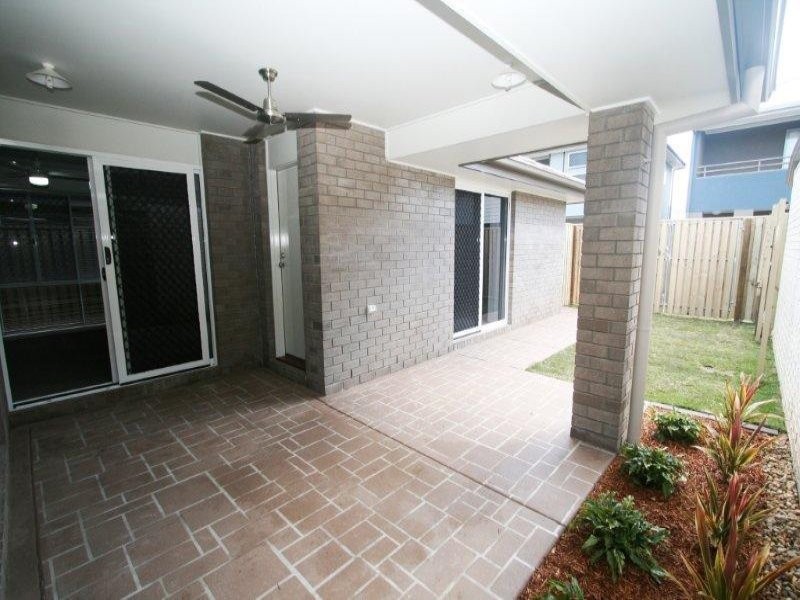 28 Diamantina Cres, Fitzgibbon QLD 4018