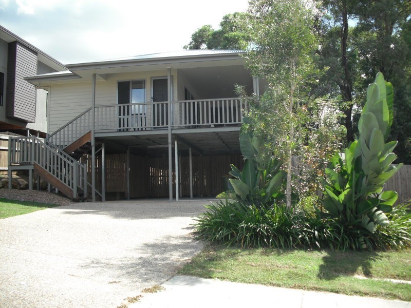 16 Salomon Court, Goodna QLD 4300