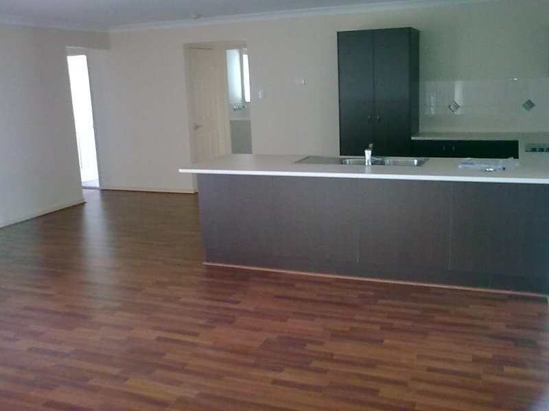 27 Harold Reinhardt Drive, Redbank Plains QLD 4301