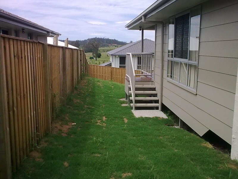 27 Harold Reinhardt Drive, Redbank Plains QLD 4301