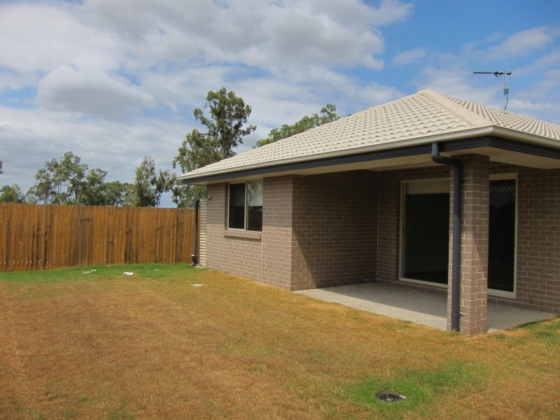 120 Whitmore Crescent, Goodna QLD 4300