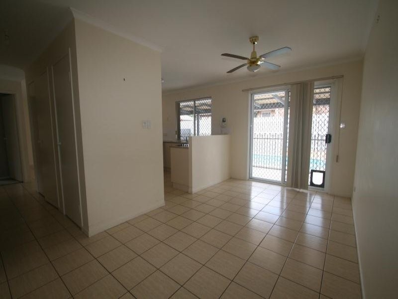 8 Delvene Court, Deception Bay QLD 4508