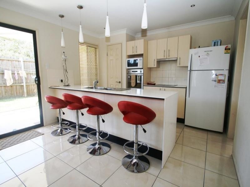 31 Canopus Street, Bridgeman Downs QLD 4035