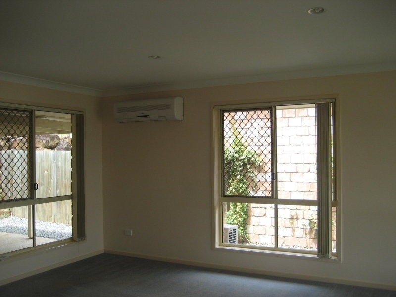 28 Farzana Street, Underwood QLD 4119