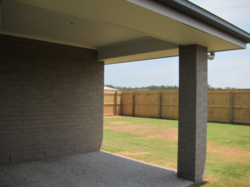 64 Ningi Waters Drive, Ningi QLD 4511