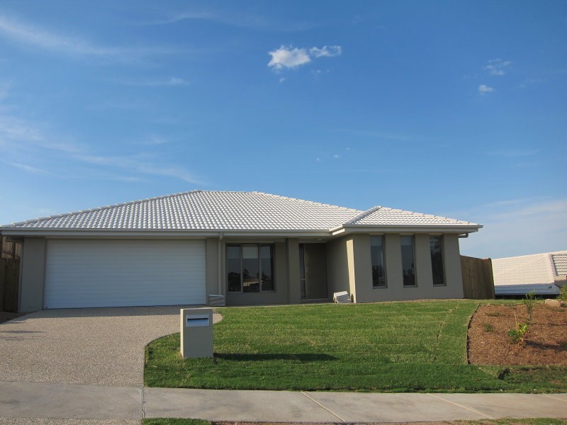 118 Whitmore Crescent, Goodna QLD 4300