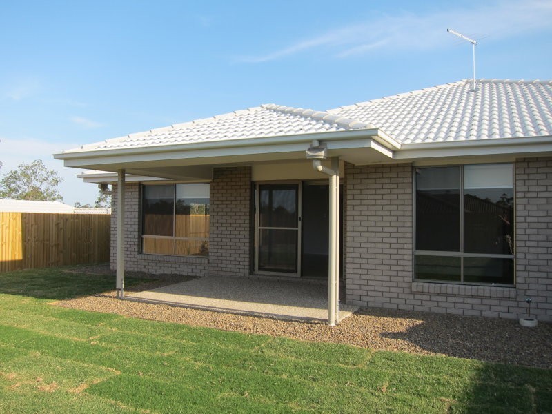 118 Whitmore Crescent, Goodna QLD 4300