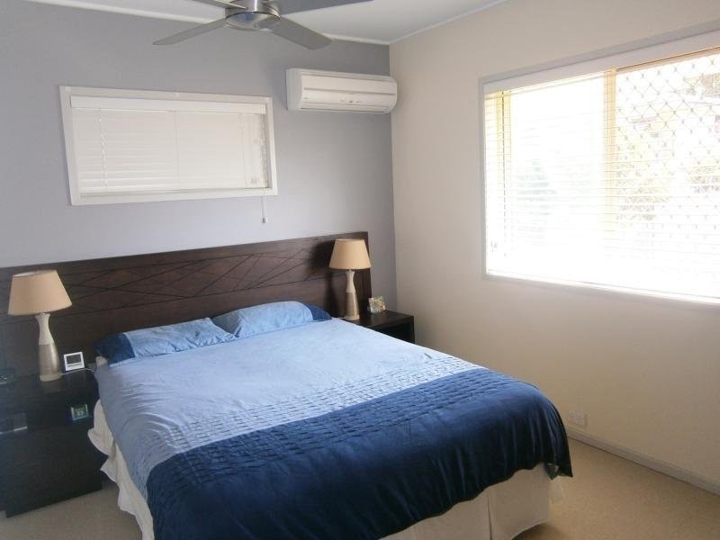 10 Leeside Street, Aspley QLD 4034