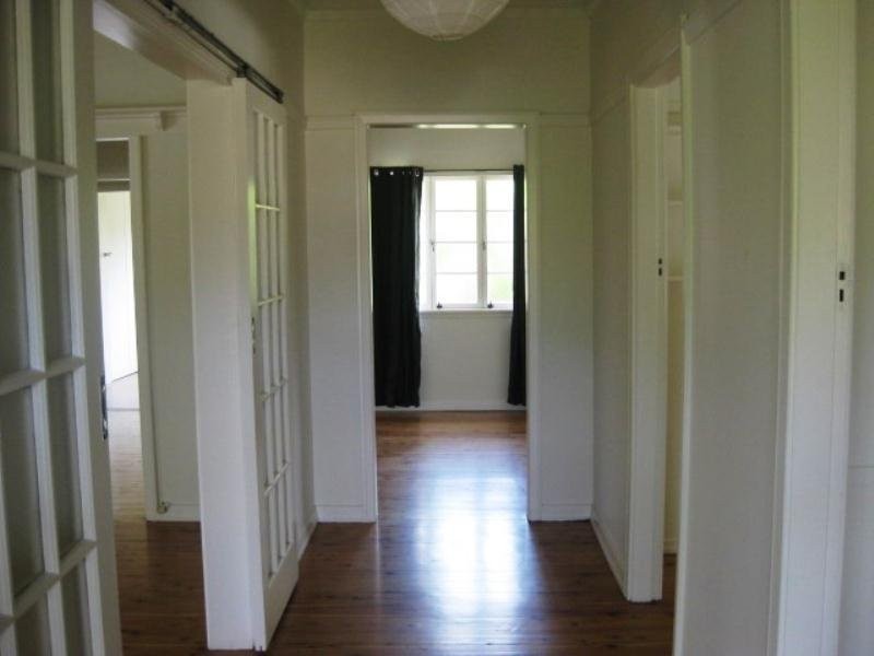 4 Castor Road, Wavell Heights QLD 4012